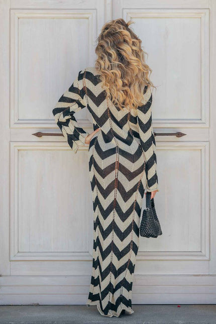 Long sleeve dress knitted
