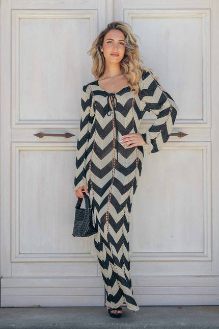 Long sleeve dress knitted
