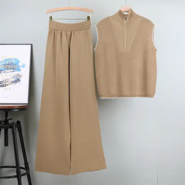 Stylish Knit Two-Piece with Zipper Vest