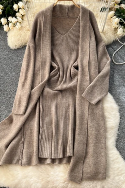 Elegant Two-Piece Sweater Dress Set