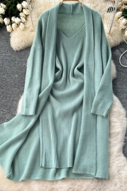 Elegant Two-Piece Sweater Dress Set