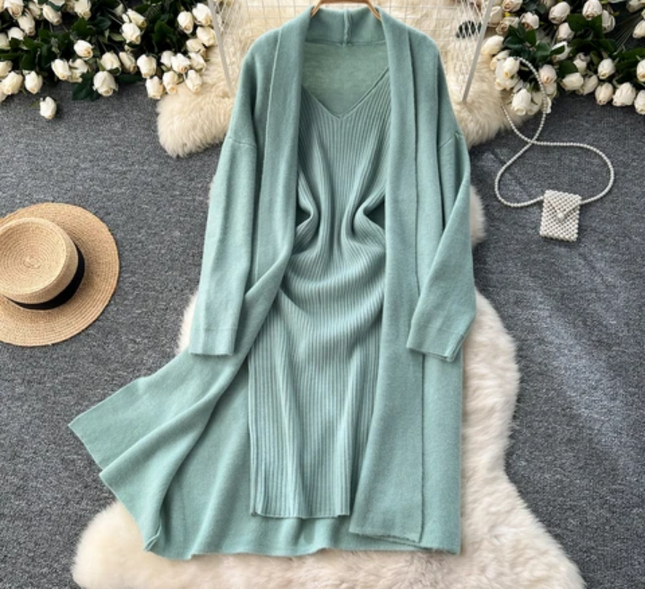 Elegant Two-Piece Sweater Dress Set