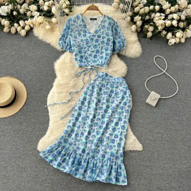 Elegant Polka Dot Co-Ord Skirt Set
