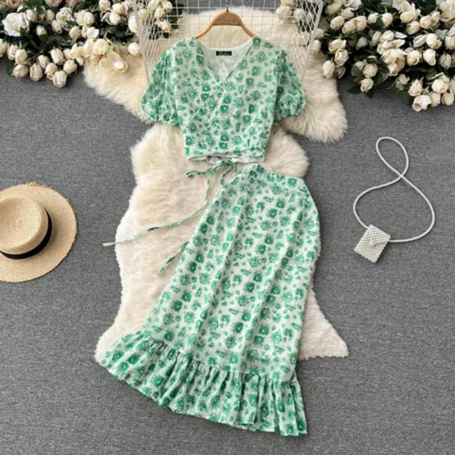 Elegant Polka Dot Co-Ord Skirt Set