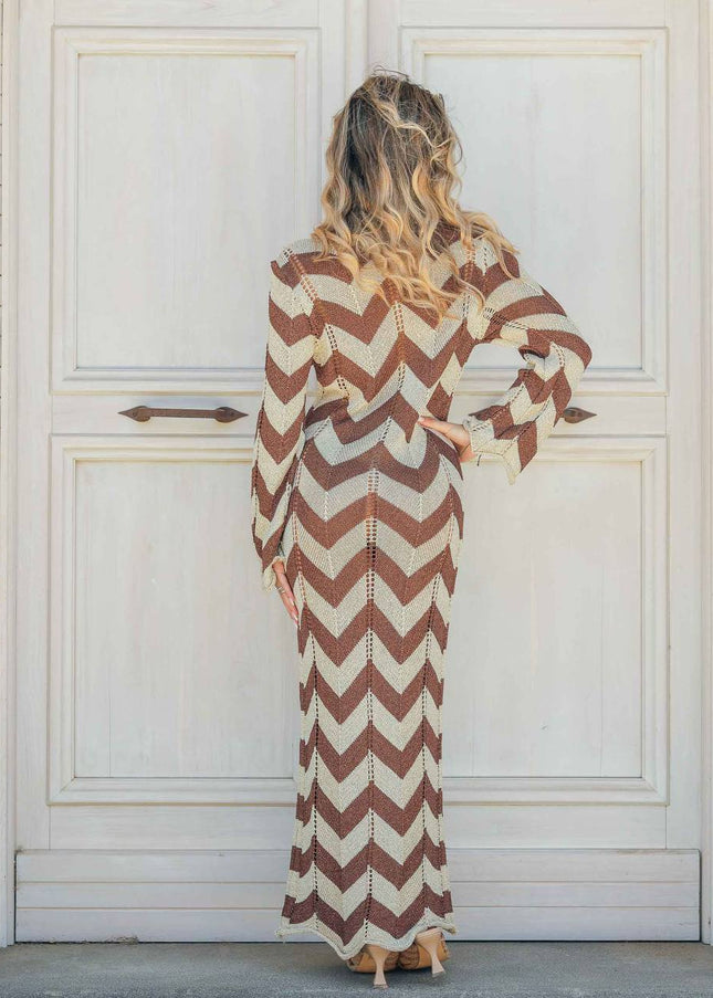 Long sleeve dress knitted