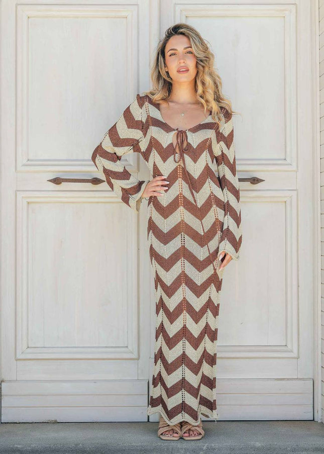 Long sleeve dress knitted