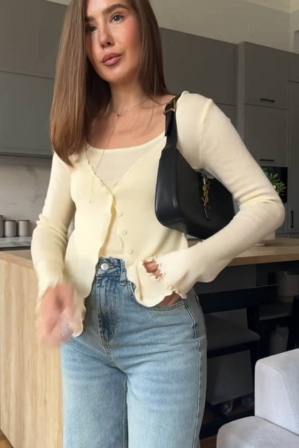 Full sleeves Tops Perfect for Beach Days