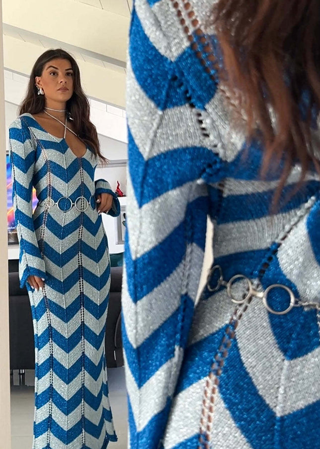 Long sleeve dress knitted