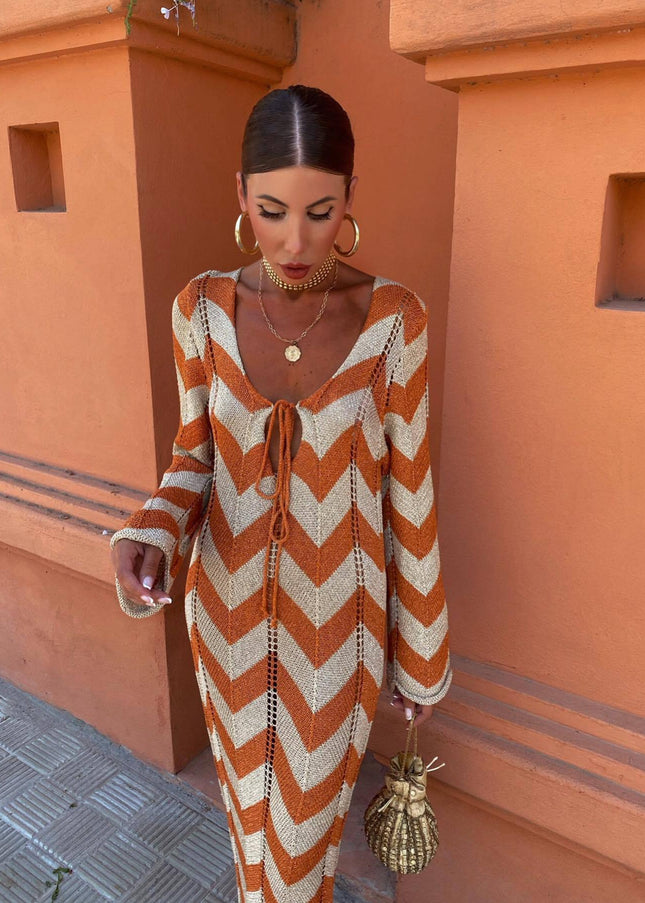 Long sleeve dress knitted