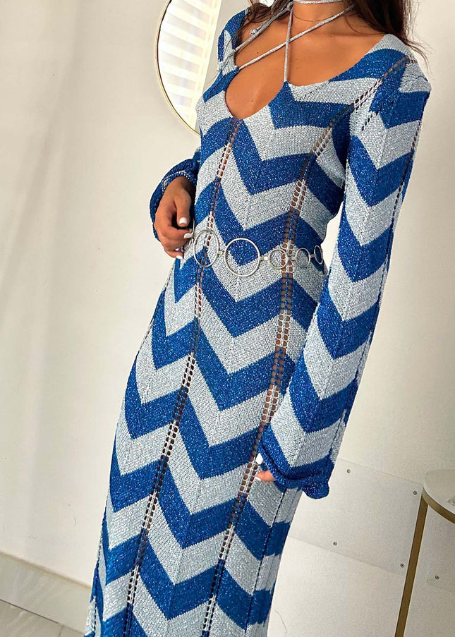 Long sleeve dress knitted