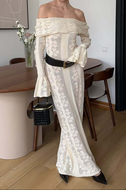 Long Dress – Classic Resort-Ready Silhouette