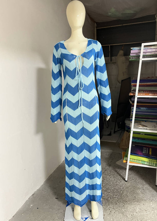 Long sleeve dress knitted