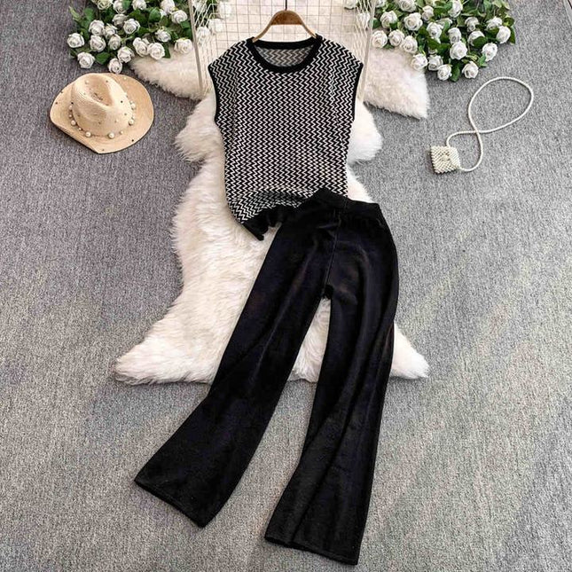 Two-piece Set Vintage Wavy Patterned Knitted Sleeveless Top and Stylish High-waisted Wide-leg Long Trousers