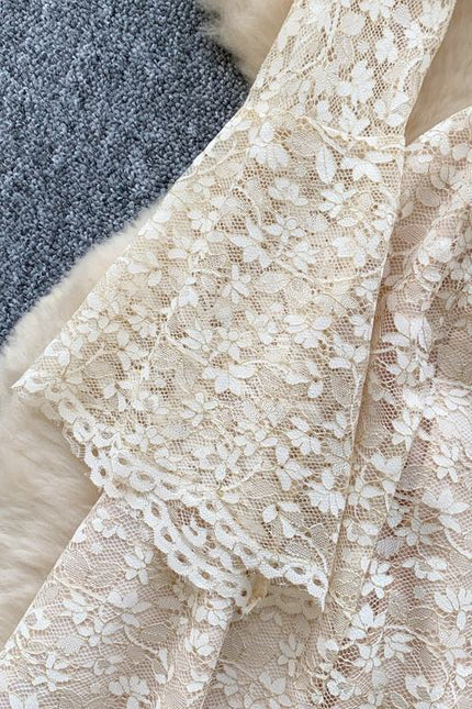 2025 Spring Advanced Sense Heavy Industry Nail Drill Three-dimensional Flower square Collar Trumpet Sleeve Hollow-out Lace Dress
