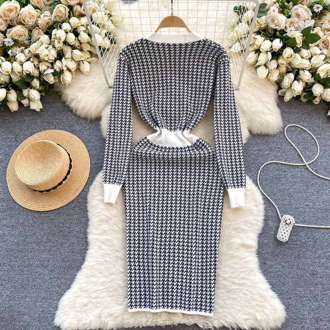 New Design Sense Collision Colour V-Neck Single-Breasted Tight Long-Sleeved Dresses