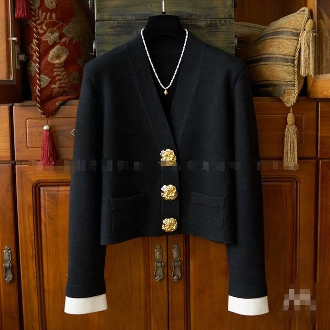 Knit Cardigan Women's Tops Autumn New Black and White Clashing Gold Buckle V-Neck Coat Jacket
