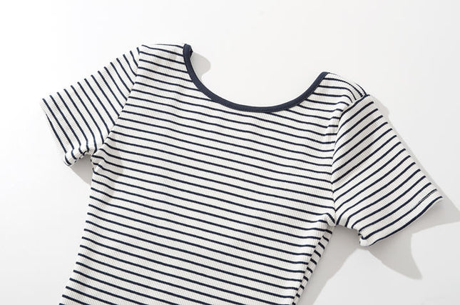 3 Colorway Patrón de rayas Cuello redondo Manga corta Espalda ahueca hacia fuera Casual Moda Mujer Mono de una pieza