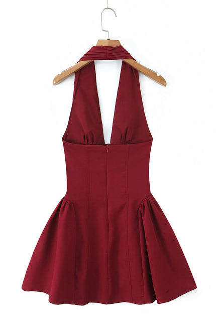 Back Hollow Out Sleeveless Red Color Hot Sale Casual Fashion Summer Mini Halter Dress for Women