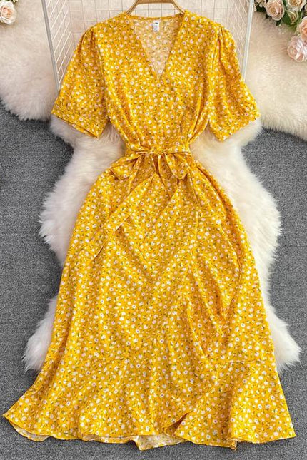Fashion Small Fresh V-Neck Bubble Short Sleeve Waist Shrink Slimming A-Line Flounce Floral Dress