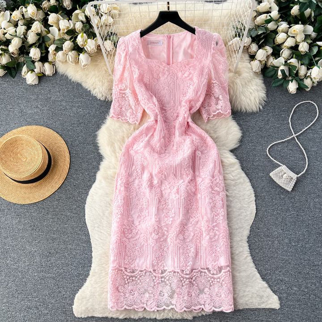 New Retro V-Neck Lace Embroidery Waist Wrapping for Slim Fashion Style Dress for Women