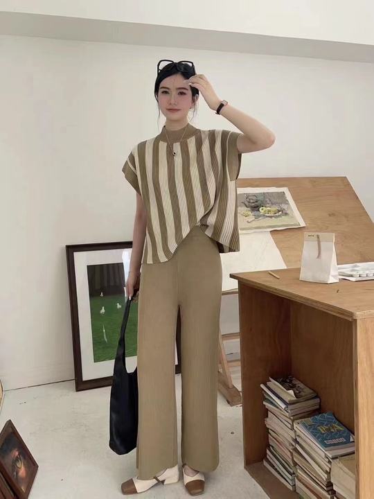 Knitted Fashion Set Women's Top Casual Wide Leg Pants Two Piece Set