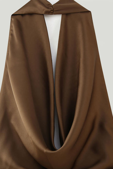 Back Hollow Out Brown Color Sleeveless Hot Sale Casual Fashion Maxi Halter Dress for Ladies