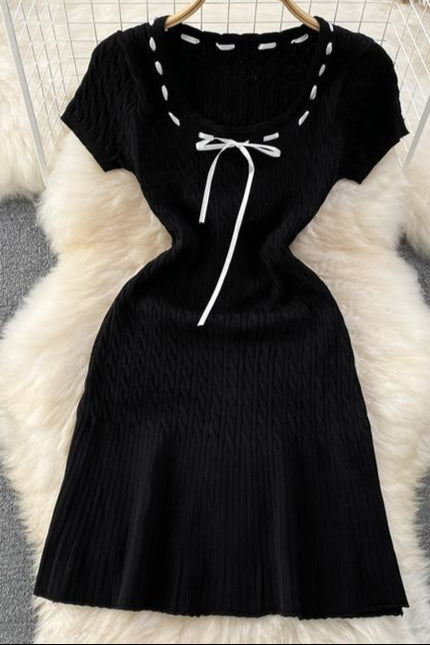 Summer Korean Version of the Short Sleeve Knitted Fishtail Tight Dresses