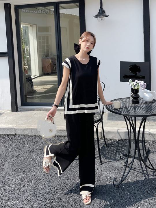 2024 New Fashion Simple Splicing Loose Shawl Sleeves Sweater Top High Waist Slimming Wide Leg Pants Two Piece Set