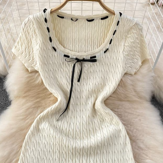 Summer Korean Version of the Short Sleeve Knitted Fishtail Tight Dresses
