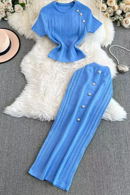 High-end Style Is Shoulder Short Sleeve Small Short Top Ice Silk Knitwear + High Waist Skirt Set
