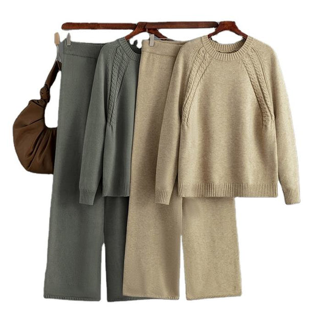 Autumn and Winter New Knitted Suits Solid Color Round Neck Sweater + Loose Wide Leg Pants One Size Two-piece Set