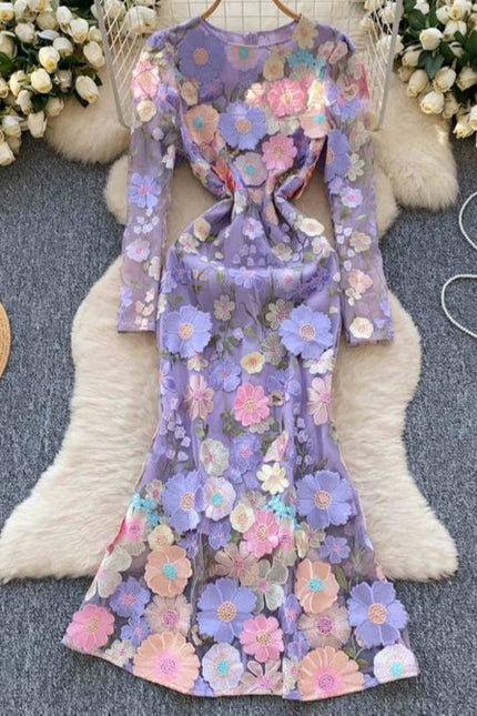 Women's Dress 2025 Spring Embroidery Waist Slim-Fit Dress