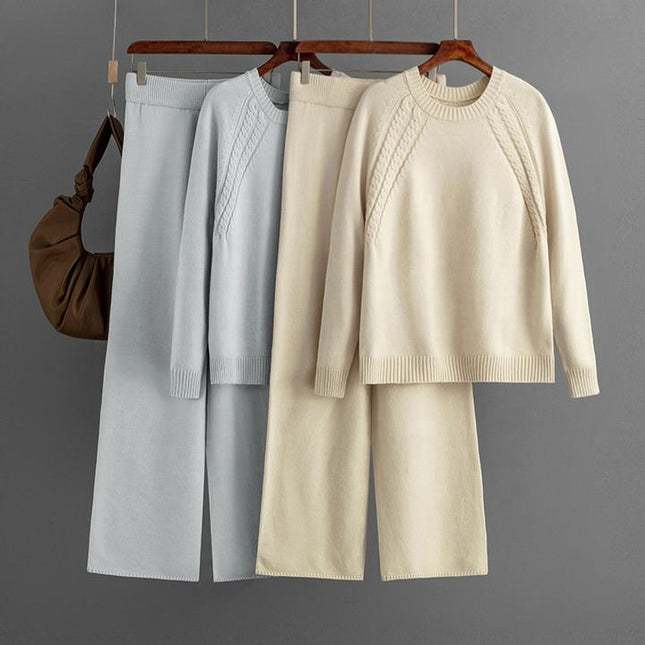 Autumn and Winter New Knitted Suits Solid Color Round Neck Sweater + Loose Wide Leg Pants One Size Two-piece Set