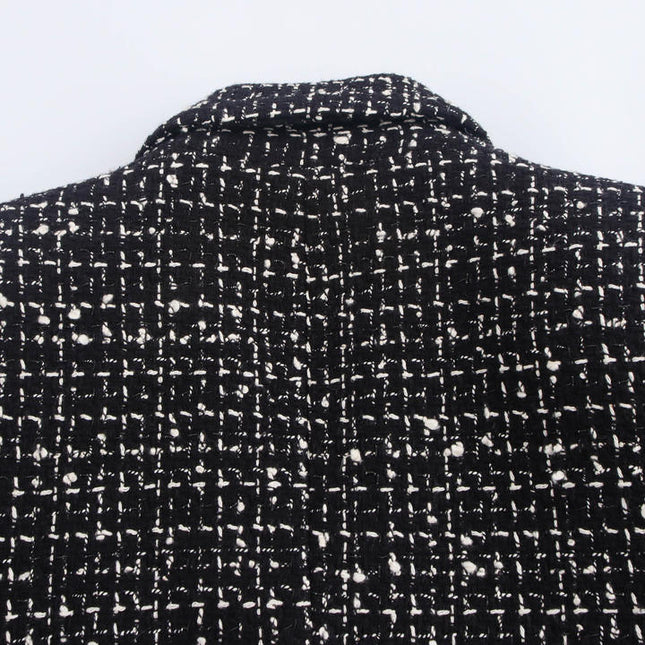 Black Color Plaid Pattern Double Breasted Long Sleeve Notched Collar Casual Fashion blazer for Women
