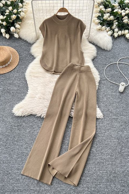 Two-piece Knitted Suit for Women Loose-fitting Round-neck Sleeveless Top Slit High-waisted Wide-leg Trousers