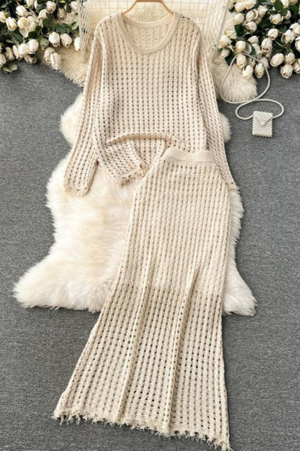 Lazy Style Knitted Suit with Women's Design Sense Hollowed Out Top Versatile Half Skirt Two-piece Set Trendy