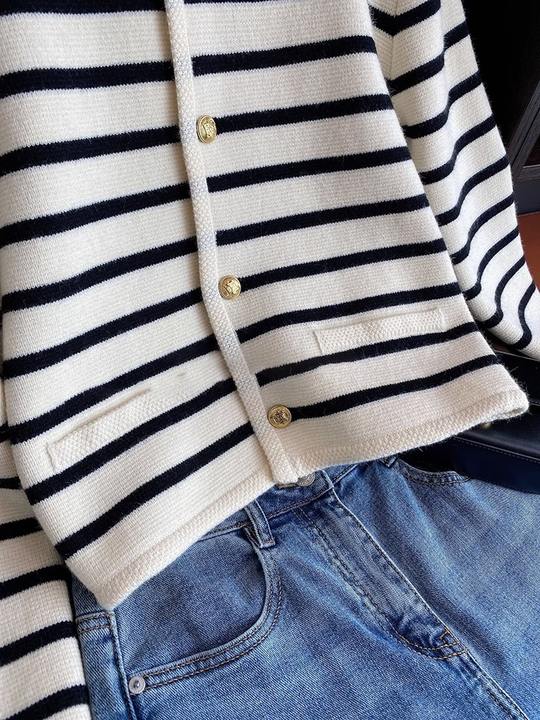 Cardigan for Women Single Breasted Crewneck Shirt Sweater Knit Cardigan