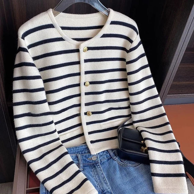 Cardigan for Women Single Breasted Crewneck Shirt Sweater Knit Cardigan