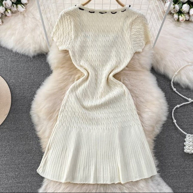 Summer Korean Version of the Short Sleeve Knitted Fishtail Tight Dresses