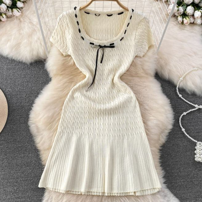 Summer Korean Version of the Short Sleeve Knitted Fishtail Tight Dresses