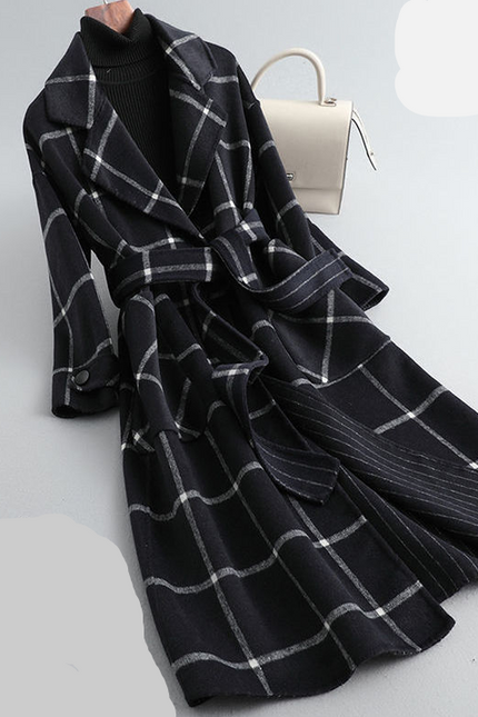 2022 New Plaid Pattern Mid-length Windbreaker Female Korean Version Slim Double-breasted Design Temperament Coat