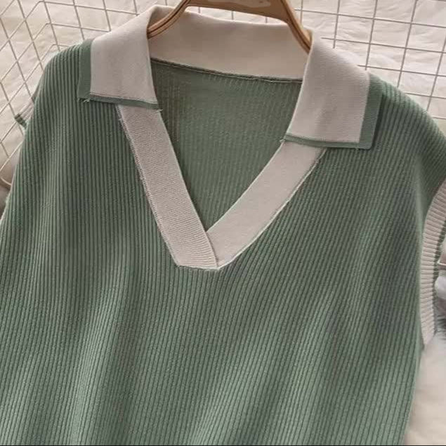 Two-piece Summer Outfit Sleeveless Knitted Top Retro Color-blocking Turn-down Collar and High Waist Wide Leg Trousers