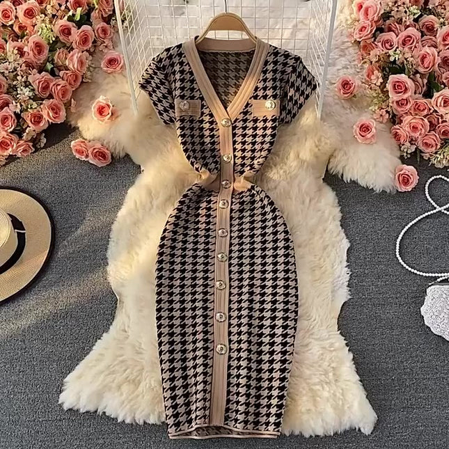 Short Sleeve V-neck Sheath Dress Summer Vintage Knitting High Waist Midi Dress Ladies Casual Dress Clothes Women Wholesale