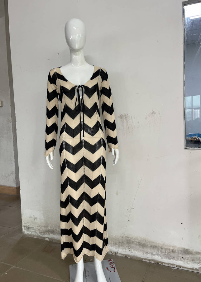 Long sleeve dress knitted