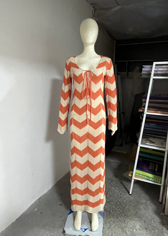 Long sleeve dress knitted
